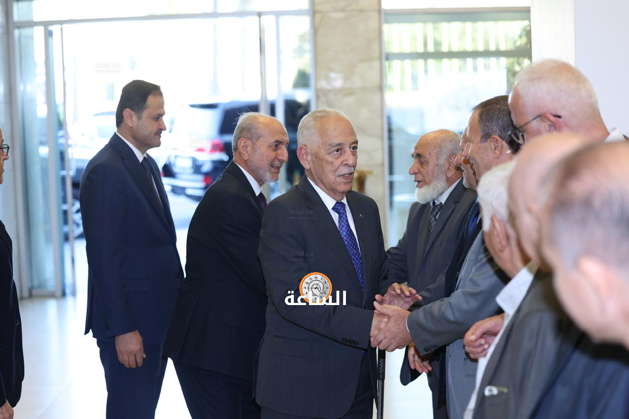 Madar Al-Saa Images 0.7466325360858633