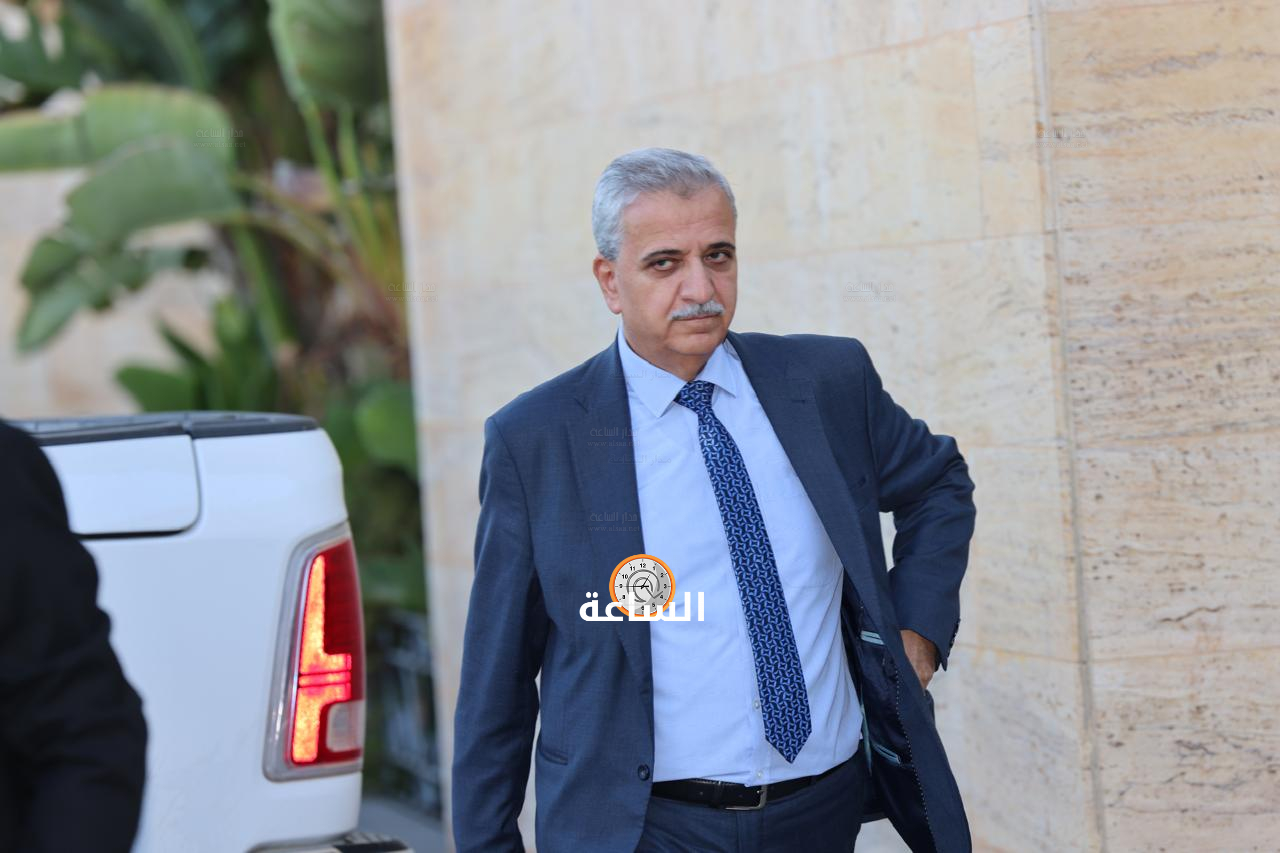 Madar Al-Saa Images 0.8316454090909957