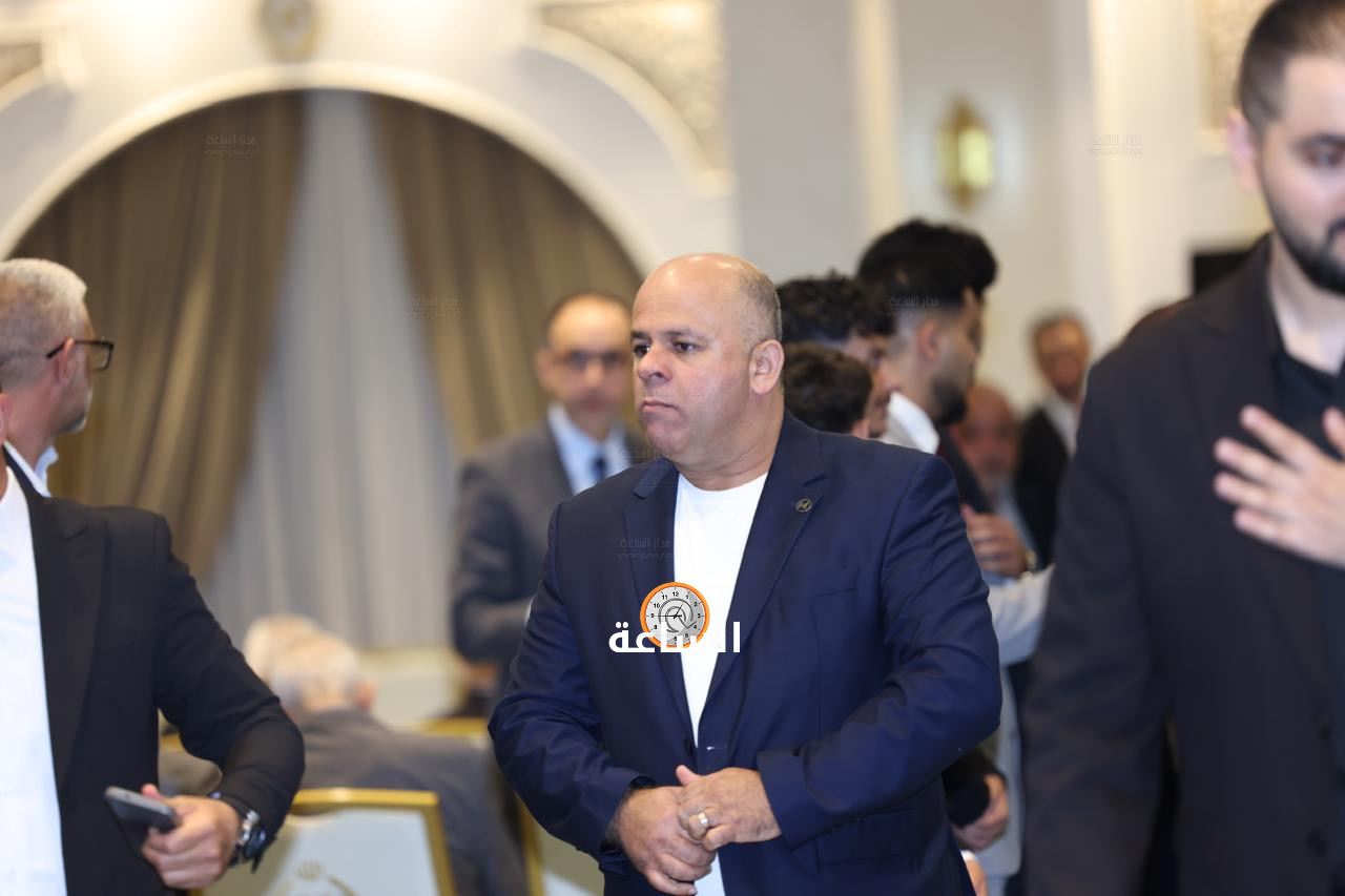 Madar Al-Saa Images 0.48226489341022194