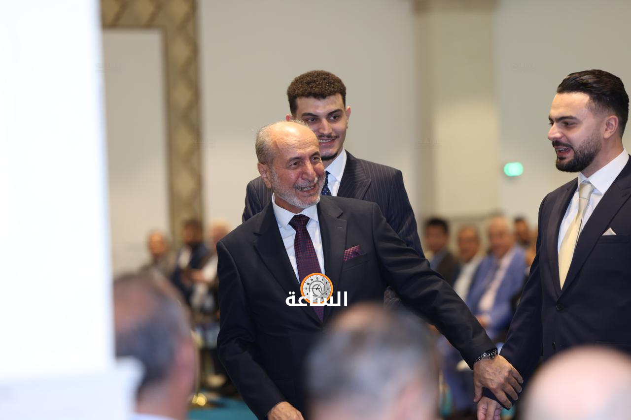 Madar Al-Saa Images 0.25143253482304107