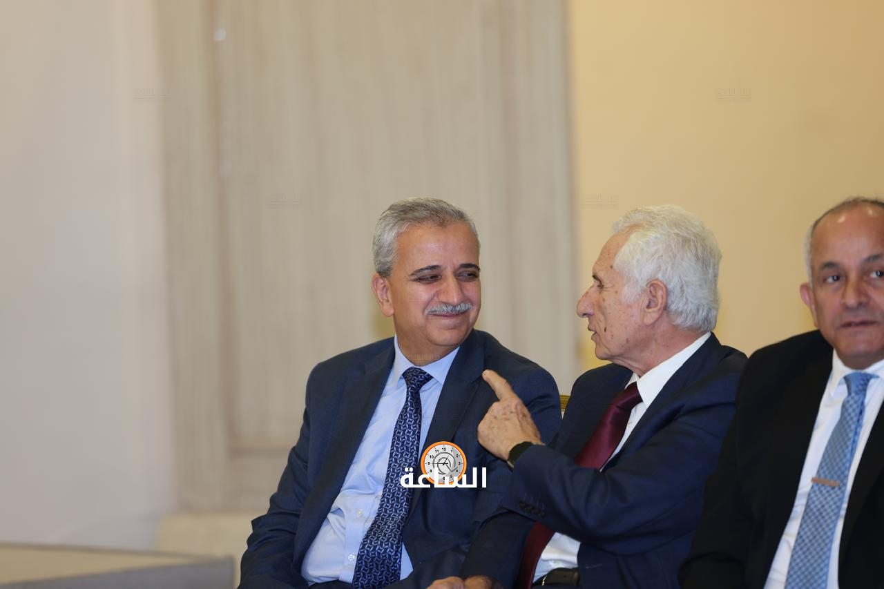 Madar Al-Saa Images 0.4373903746770129