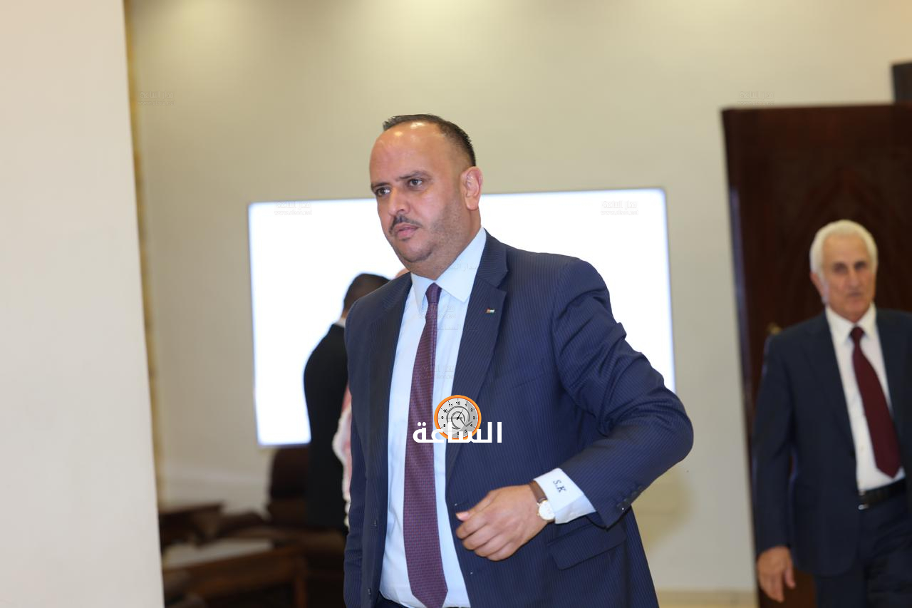Madar Al-Saa Images 0.7130674682181409