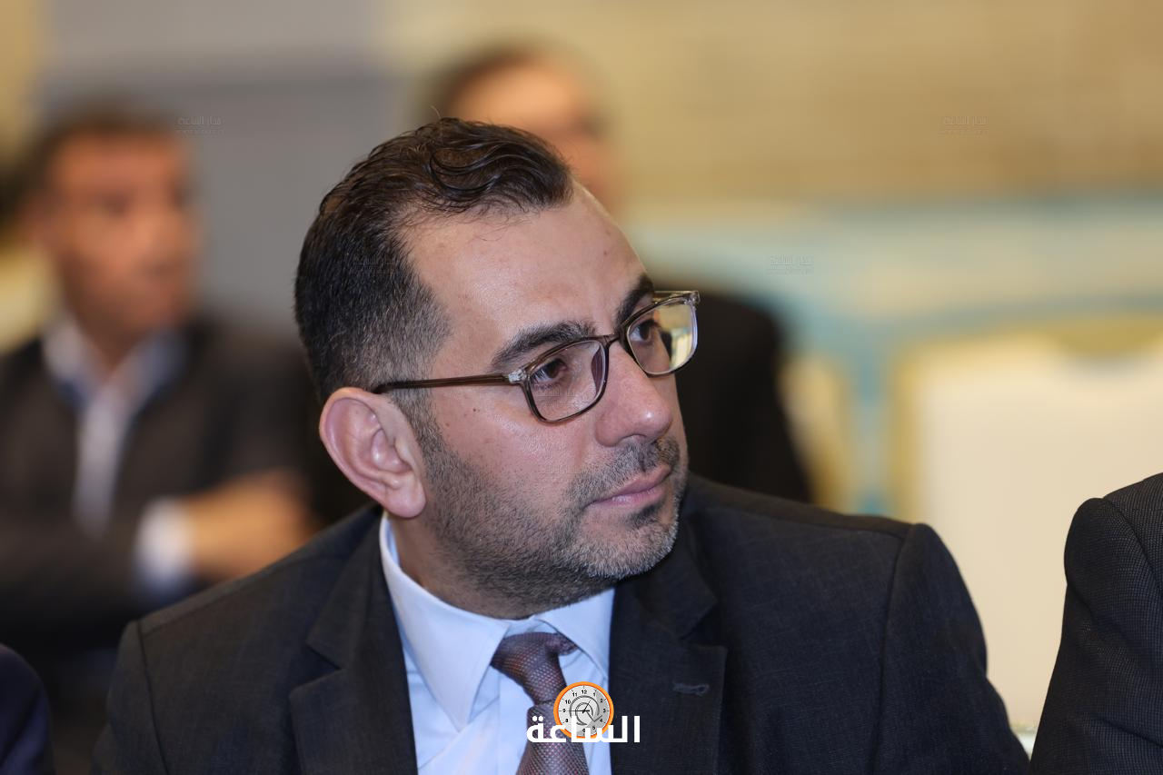 Madar Al-Saa Images 0.5550570602501291