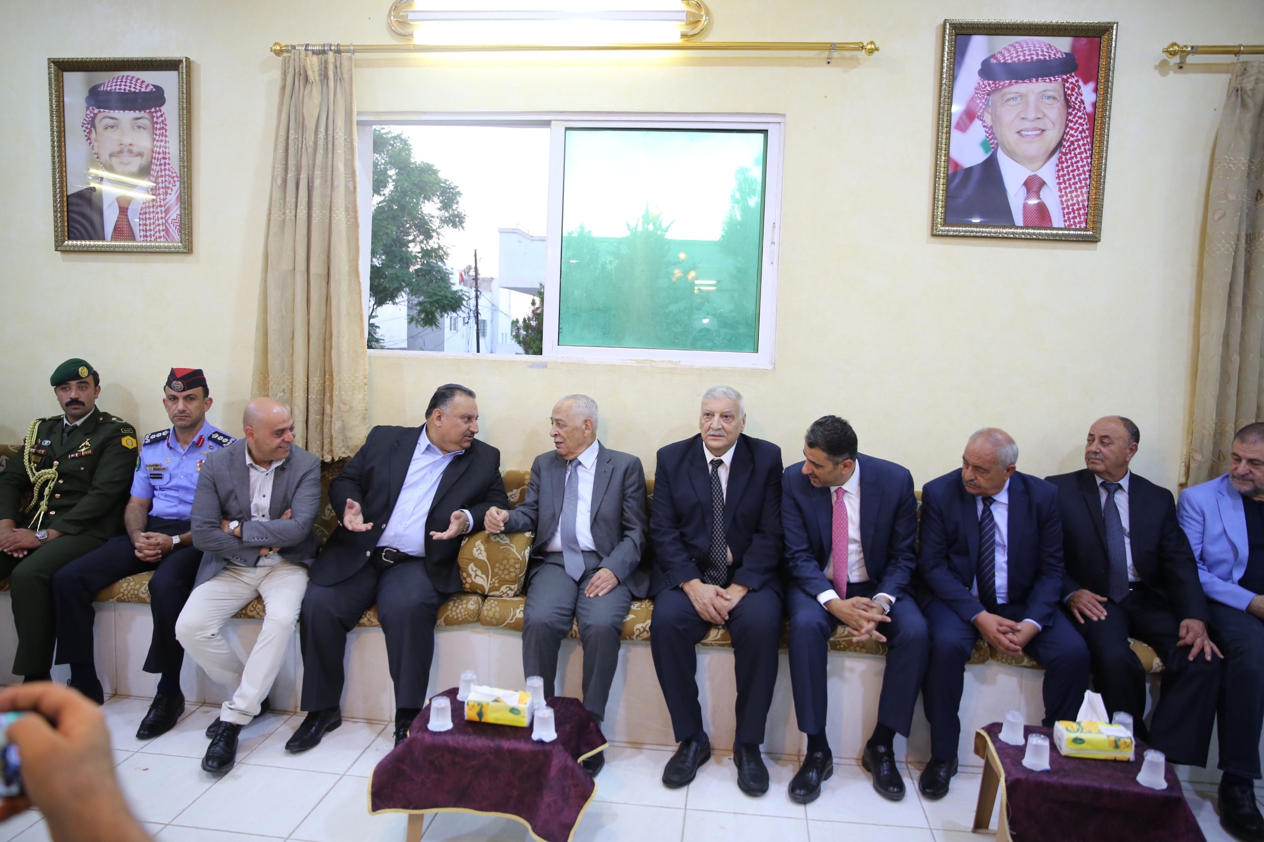 Madar Al-Saa Images 0.9937903347957594