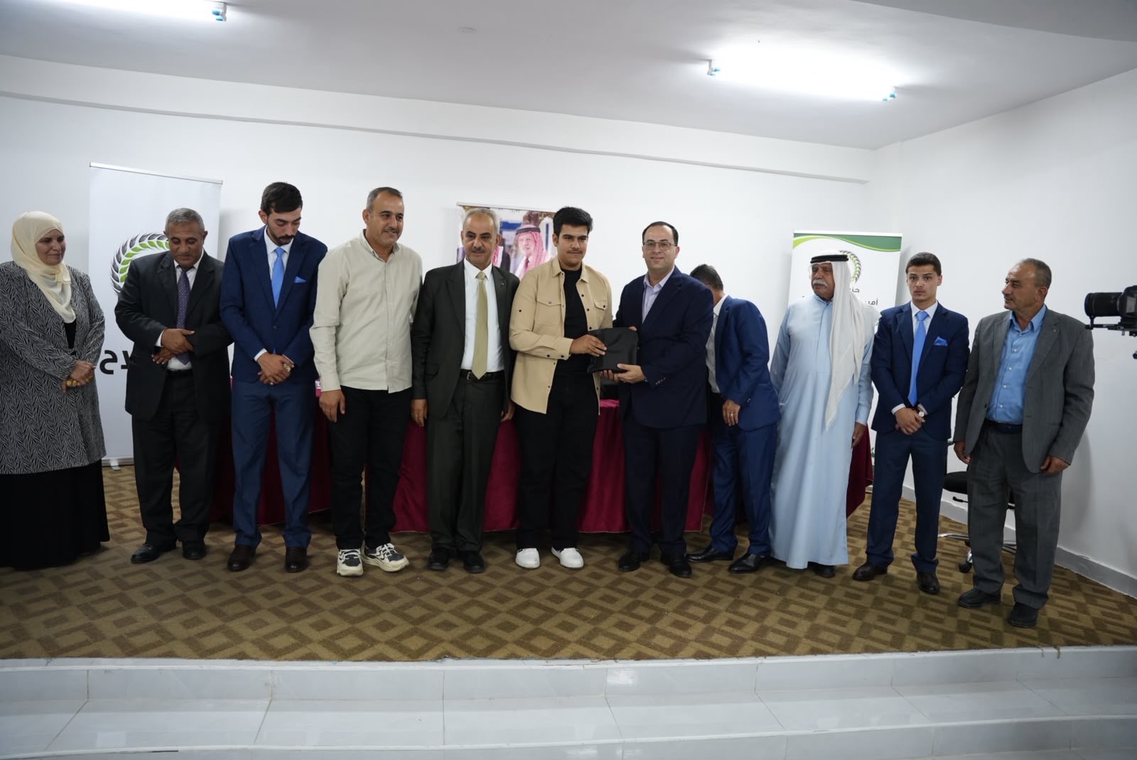 Madar Al-Saa Images 0.7289293060134518