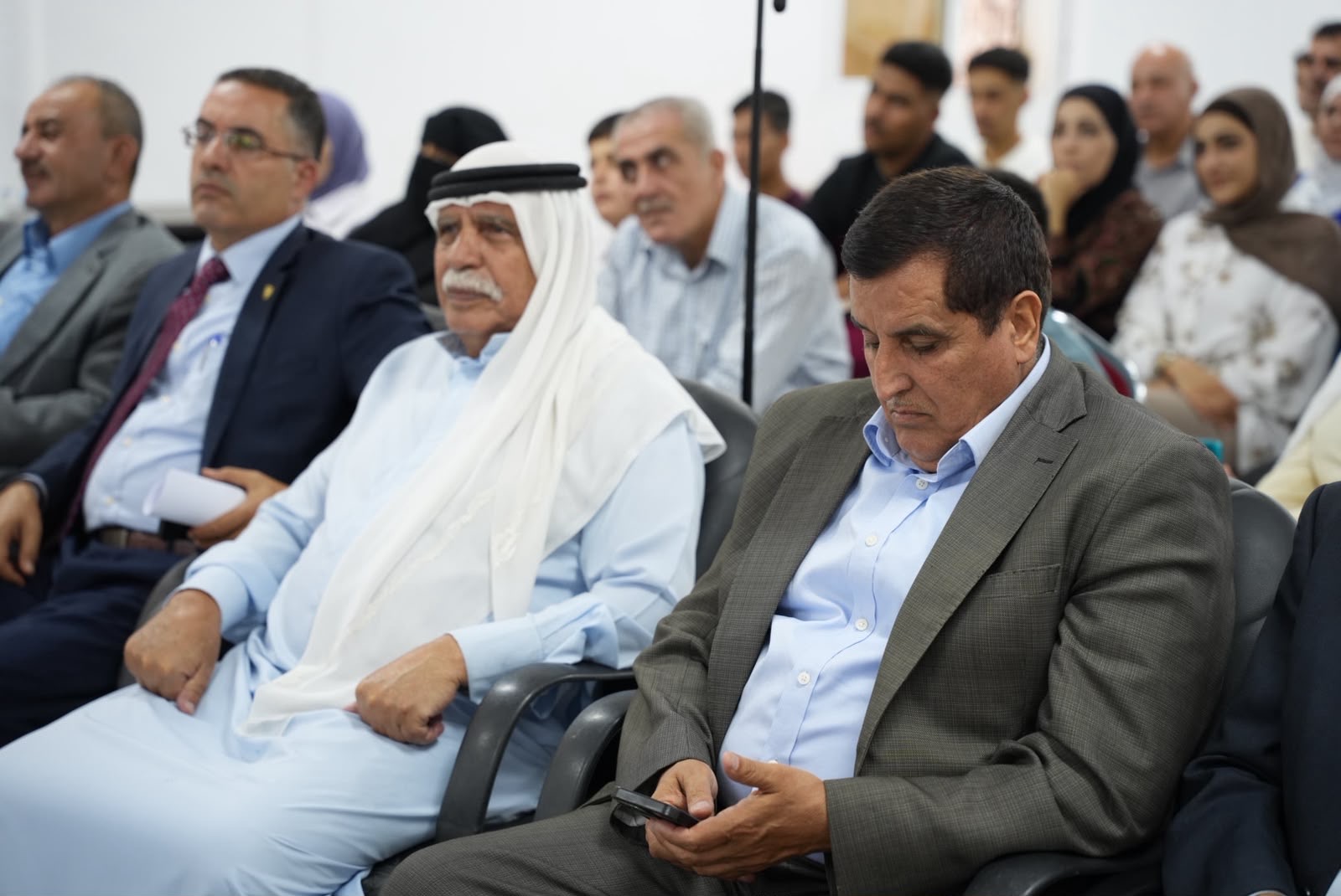 Madar Al-Saa Images 0.9206916728875235