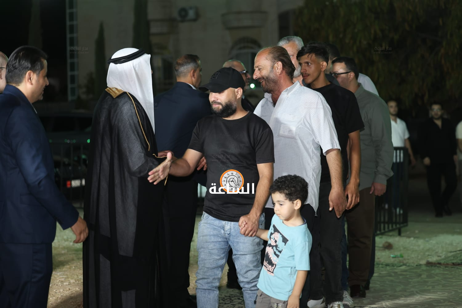 Madar Al-Saa Images 0.6604823148692873