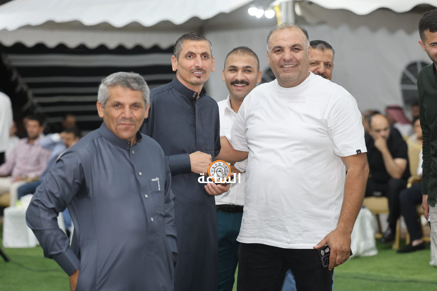 Madar Al-Saa Images 0.25095948656242506