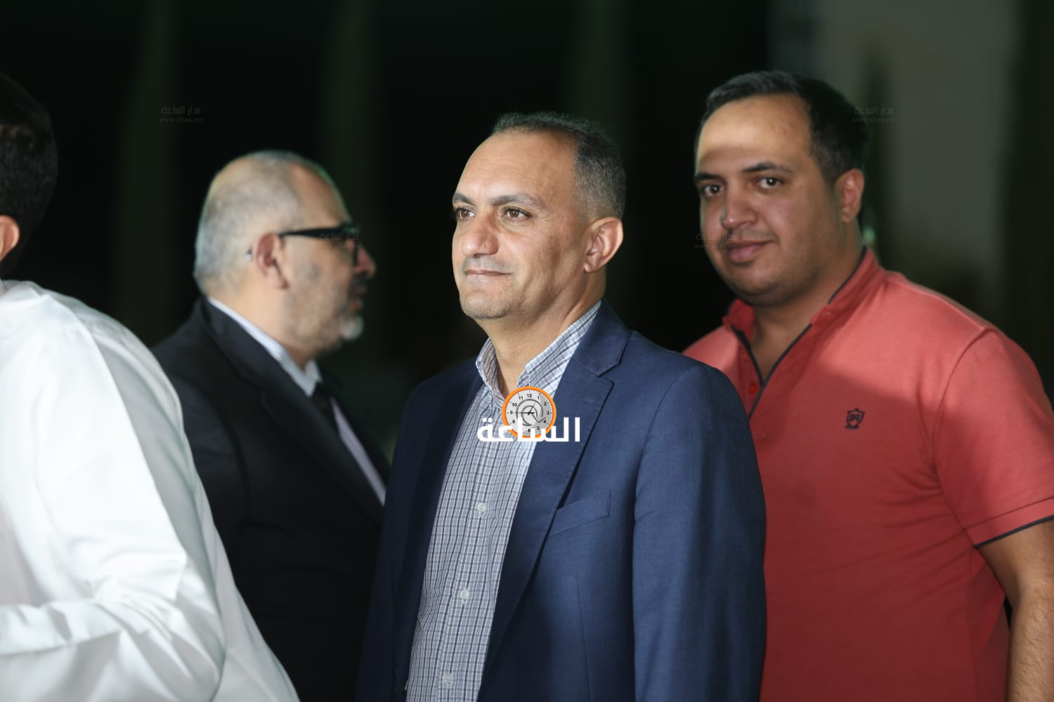 Madar Al-Saa Images 0.40123565693124874