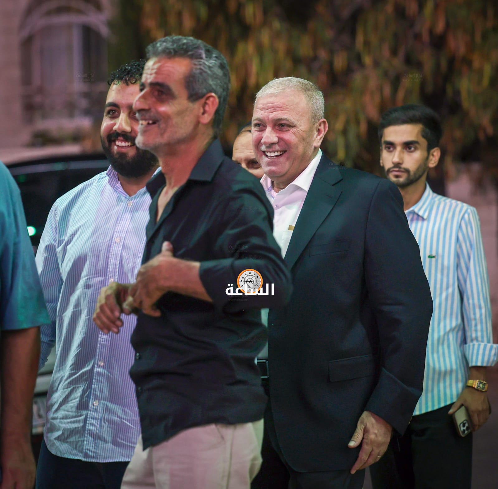 Madar Al-Saa Images 0.36418937824369