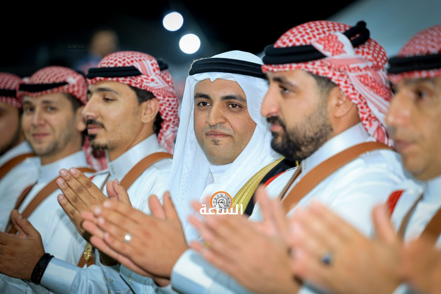 Madar Al-Saa Images 0.3474655085047319