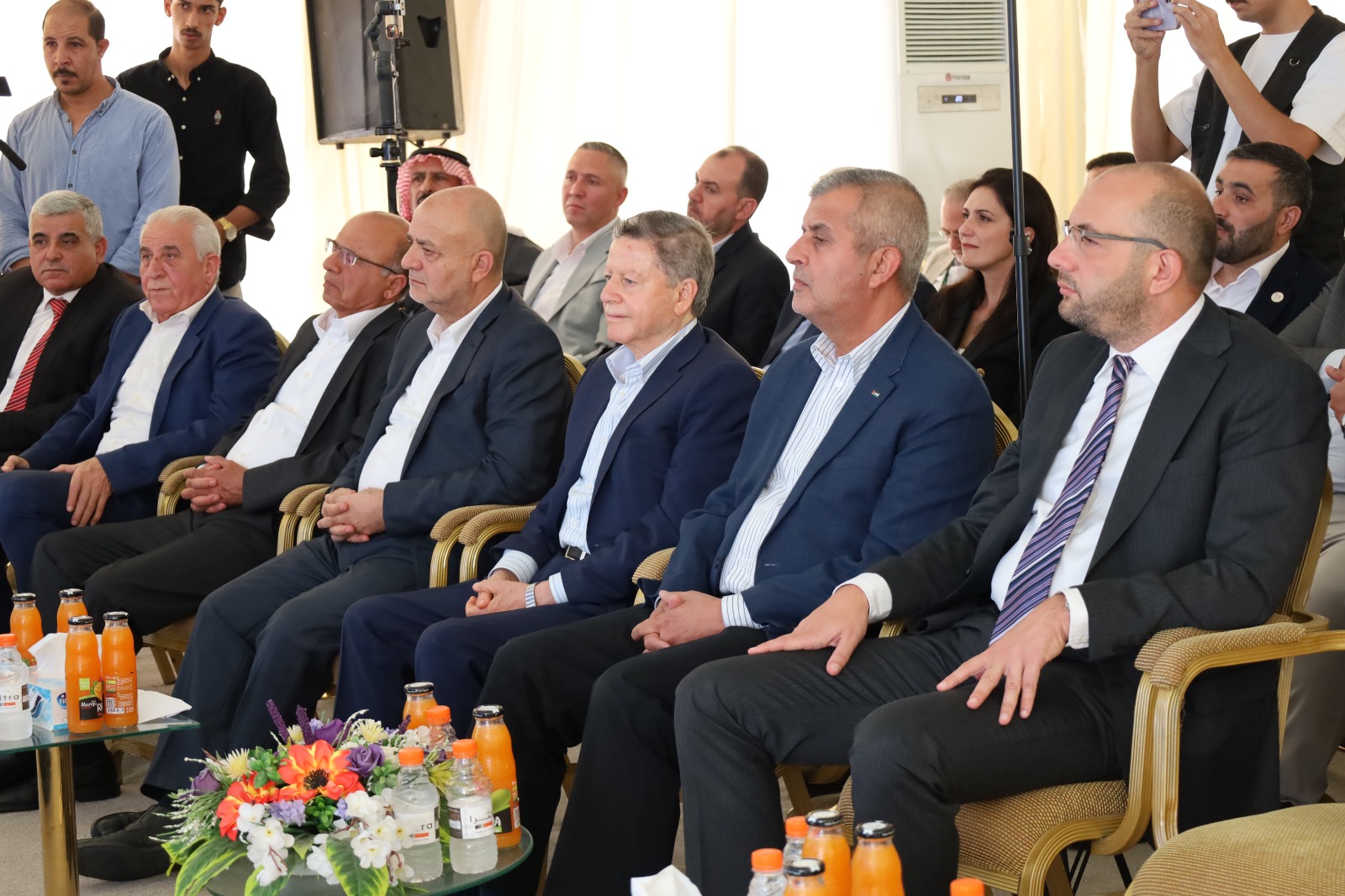 Madar Al-Saa Images 0.14108419228032243