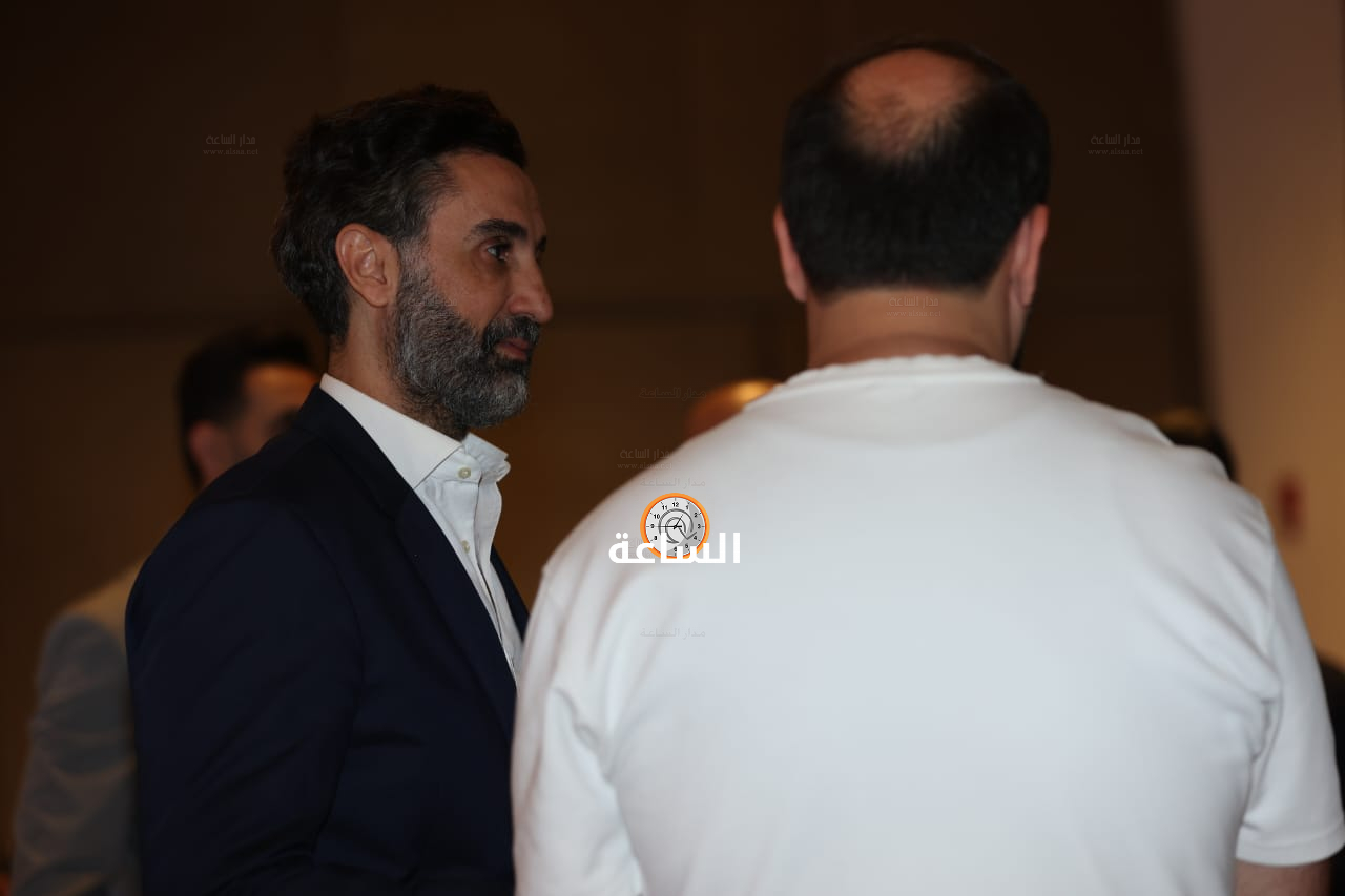 Madar Al-Saa Images 0.8377508141523626