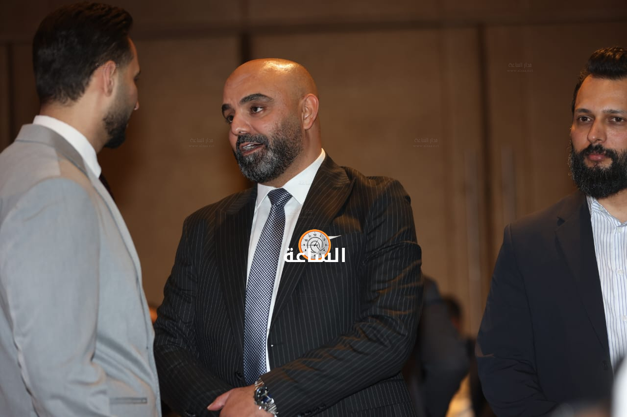 Madar Al-Saa Images 0.7396469333491736