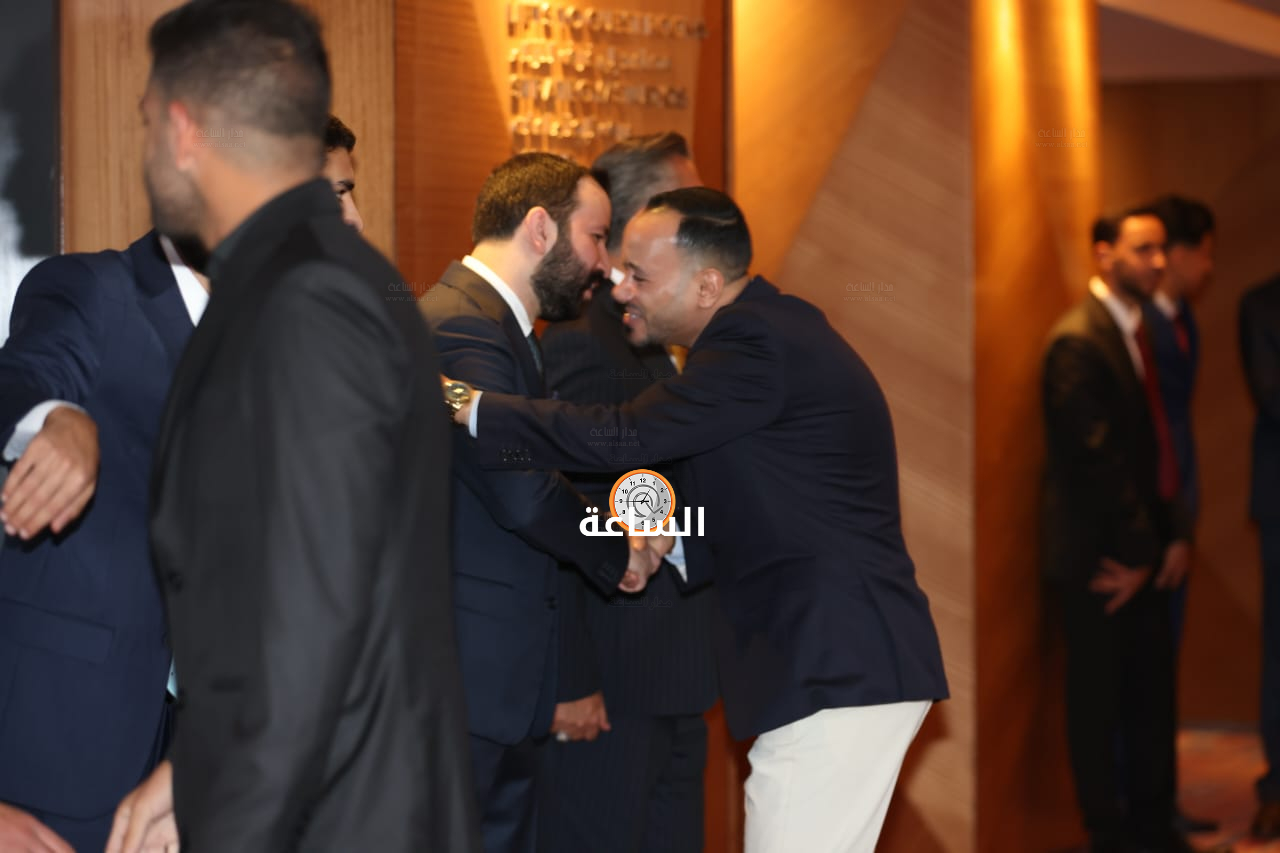 Madar Al-Saa Images 0.15491064365007856