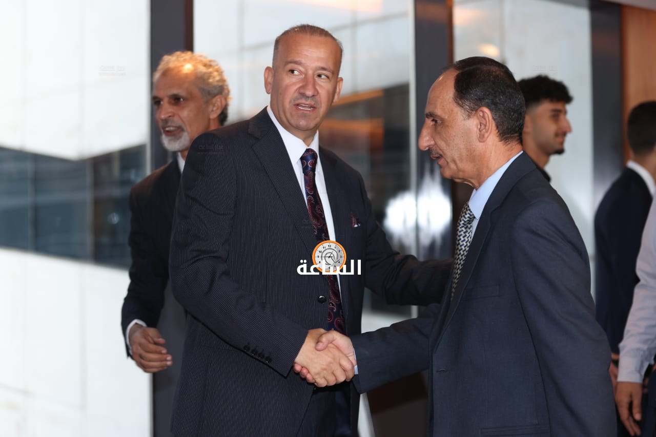 Madar Al-Saa Images 0.9282626817194618
