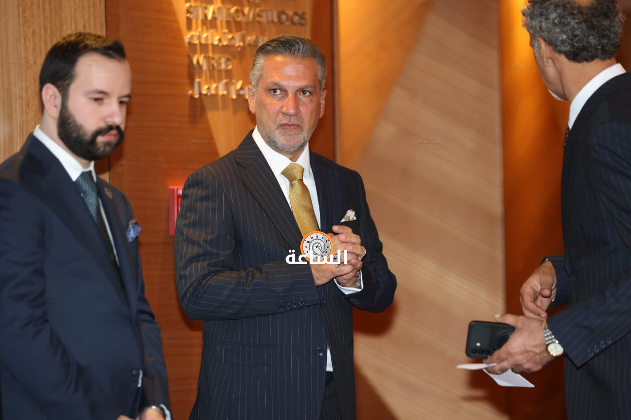 Madar Al-Saa Images 0.14550758654850116