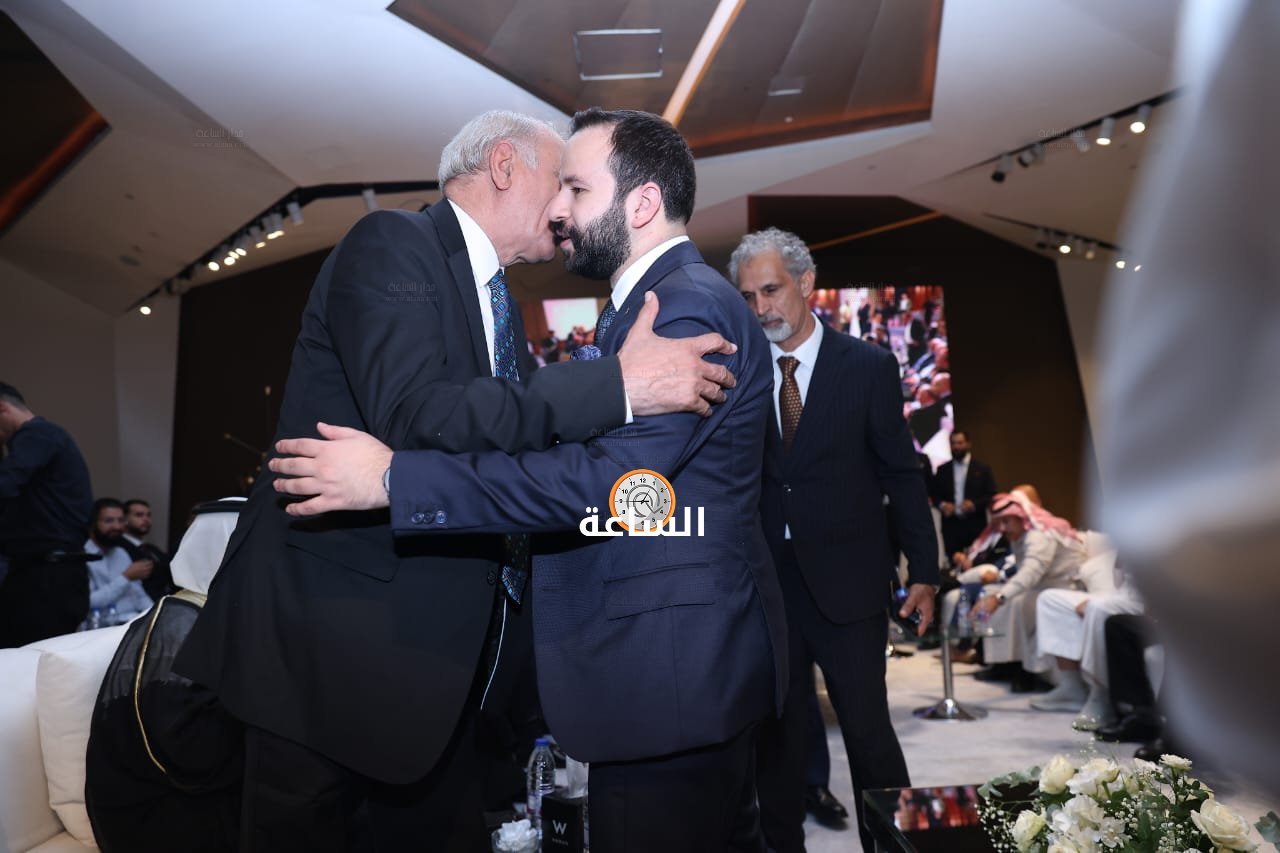Madar Al-Saa Images 0.6537291692899097