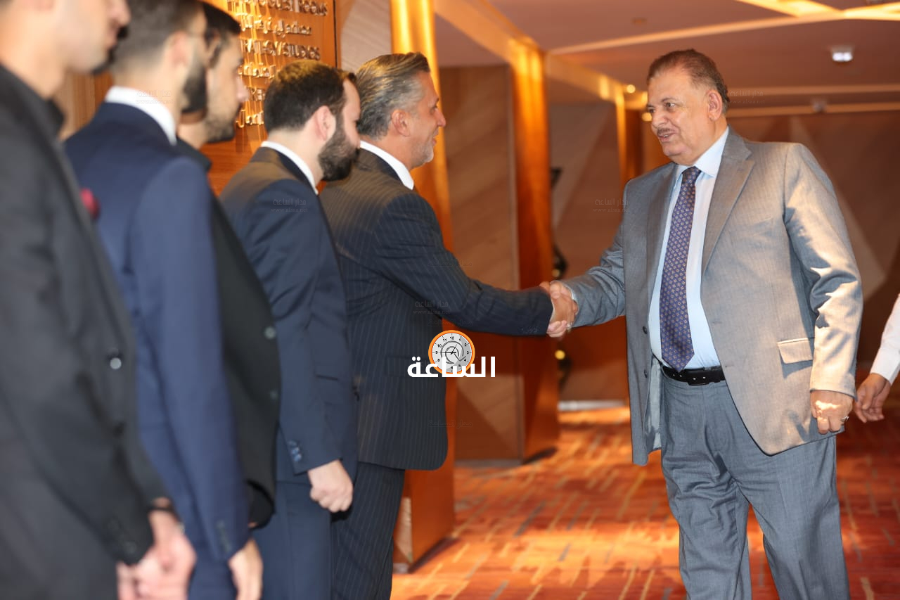 Madar Al-Saa Images 0.0573347548965204