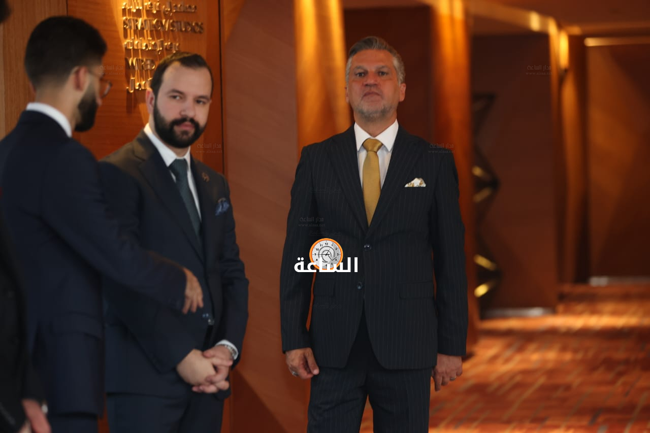 Madar Al-Saa Images 0.9727927480202523