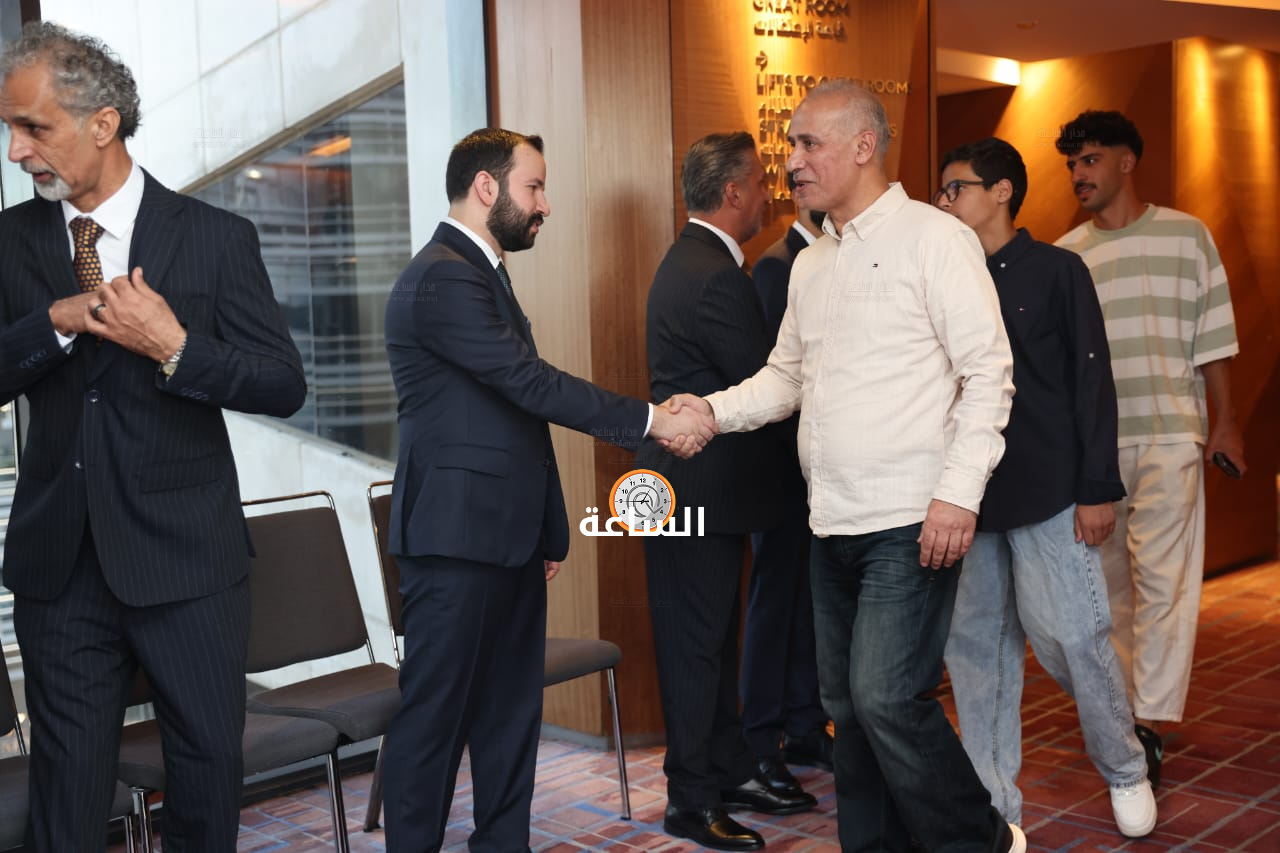 Madar Al-Saa Images 0.5618935113859295