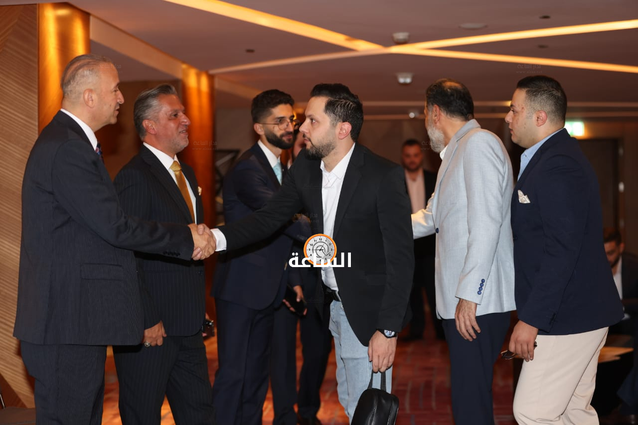 Madar Al-Saa Images 0.9780016860383872