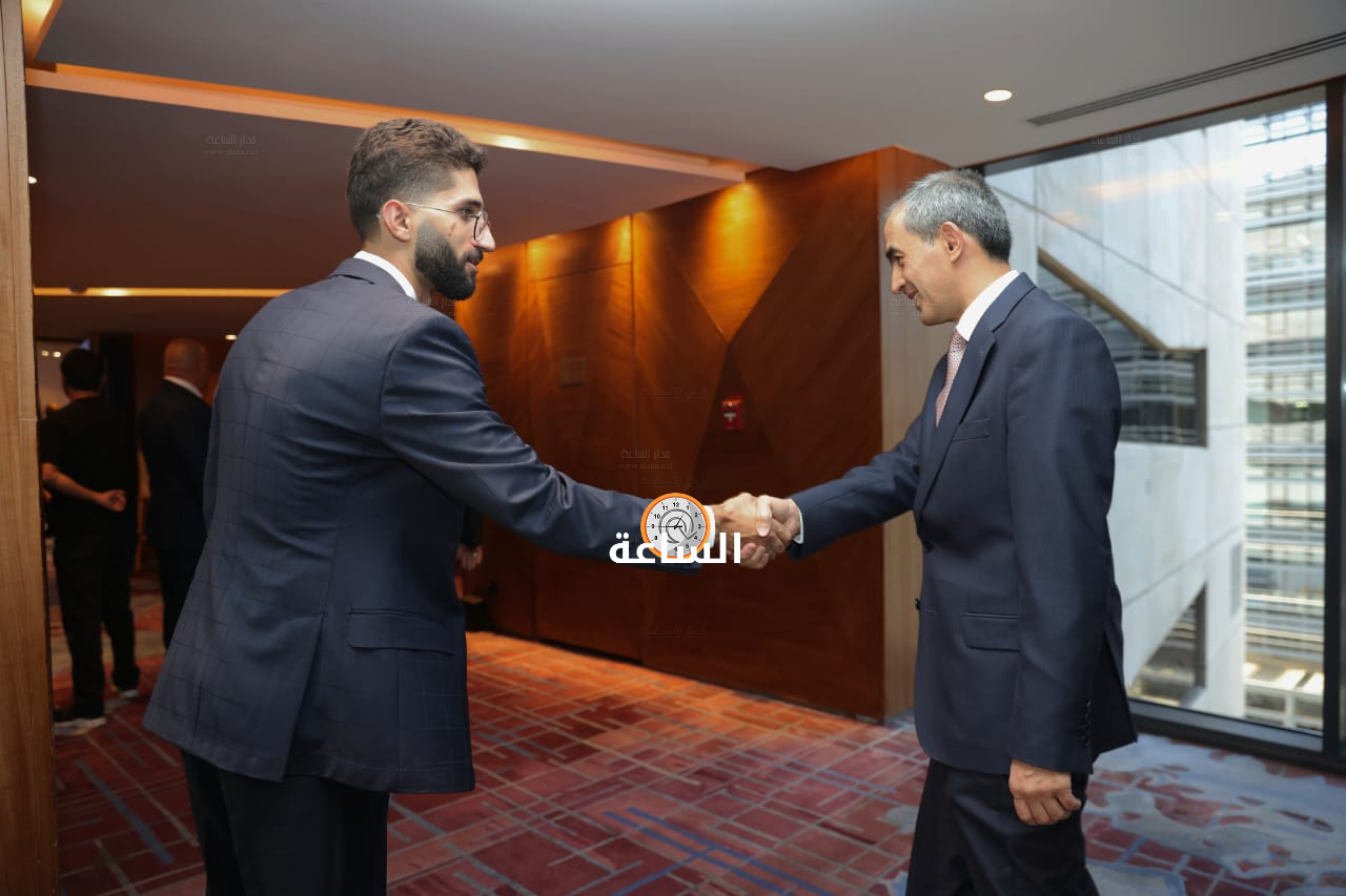 Madar Al-Saa Images 0.15124019182649906