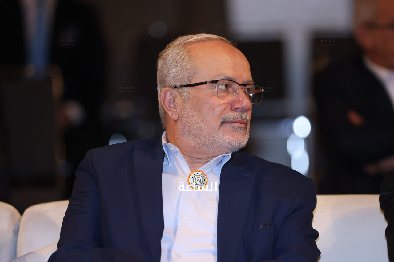Madar Al-Saa Images 0.4462811726832612