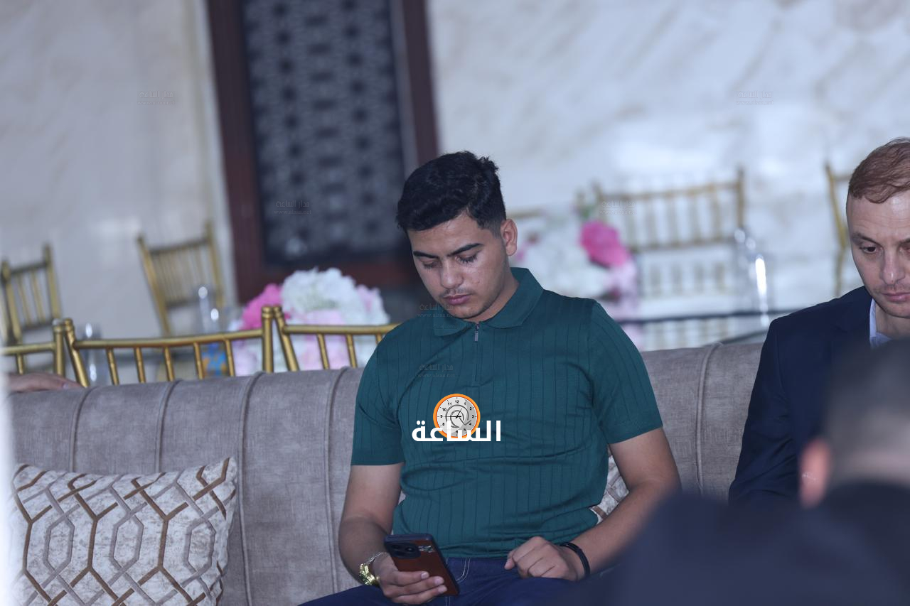 Madar Al-Saa Images 0.0421865329331681