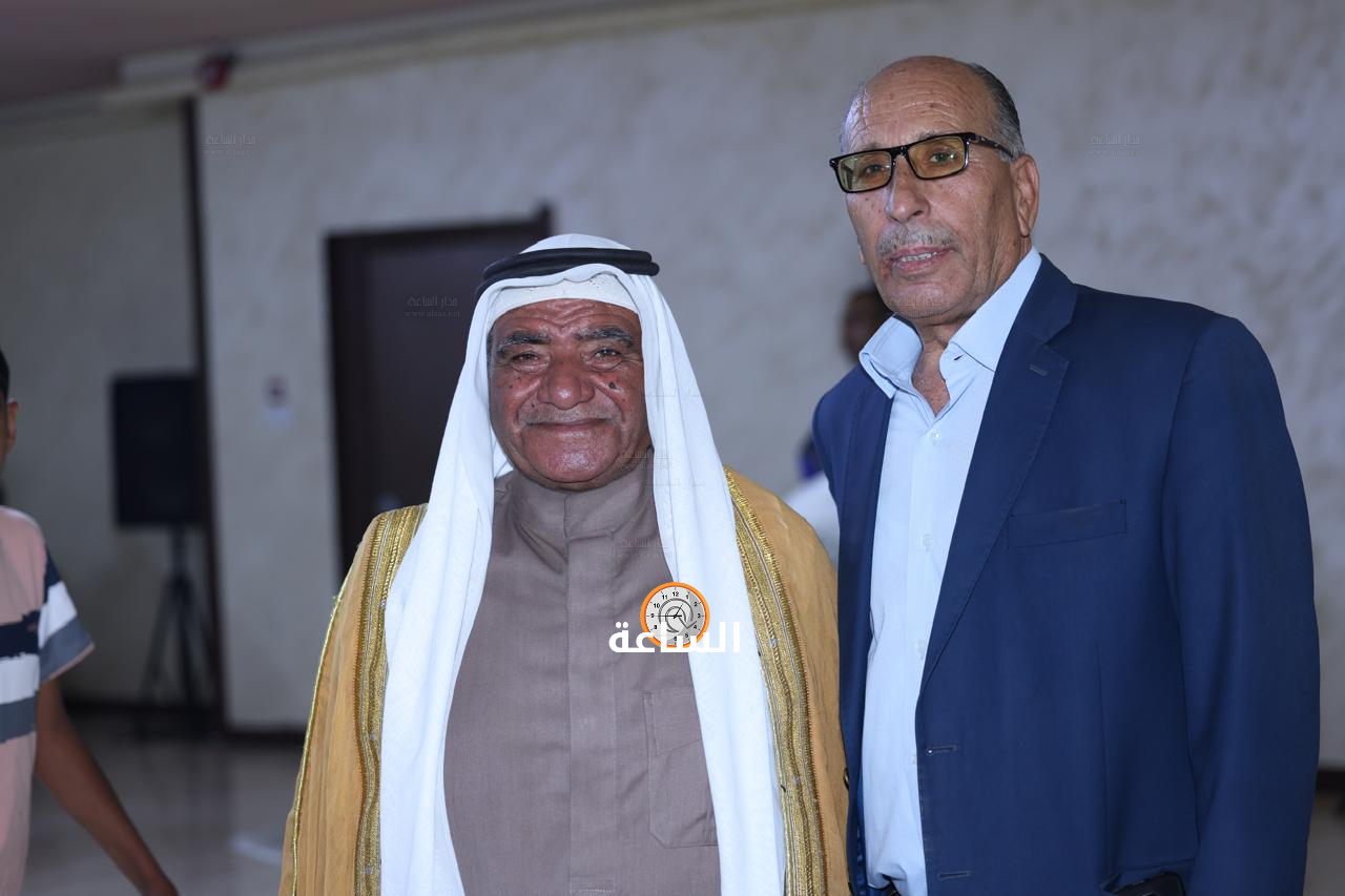 Madar Al-Saa Images 0.3491999135797864