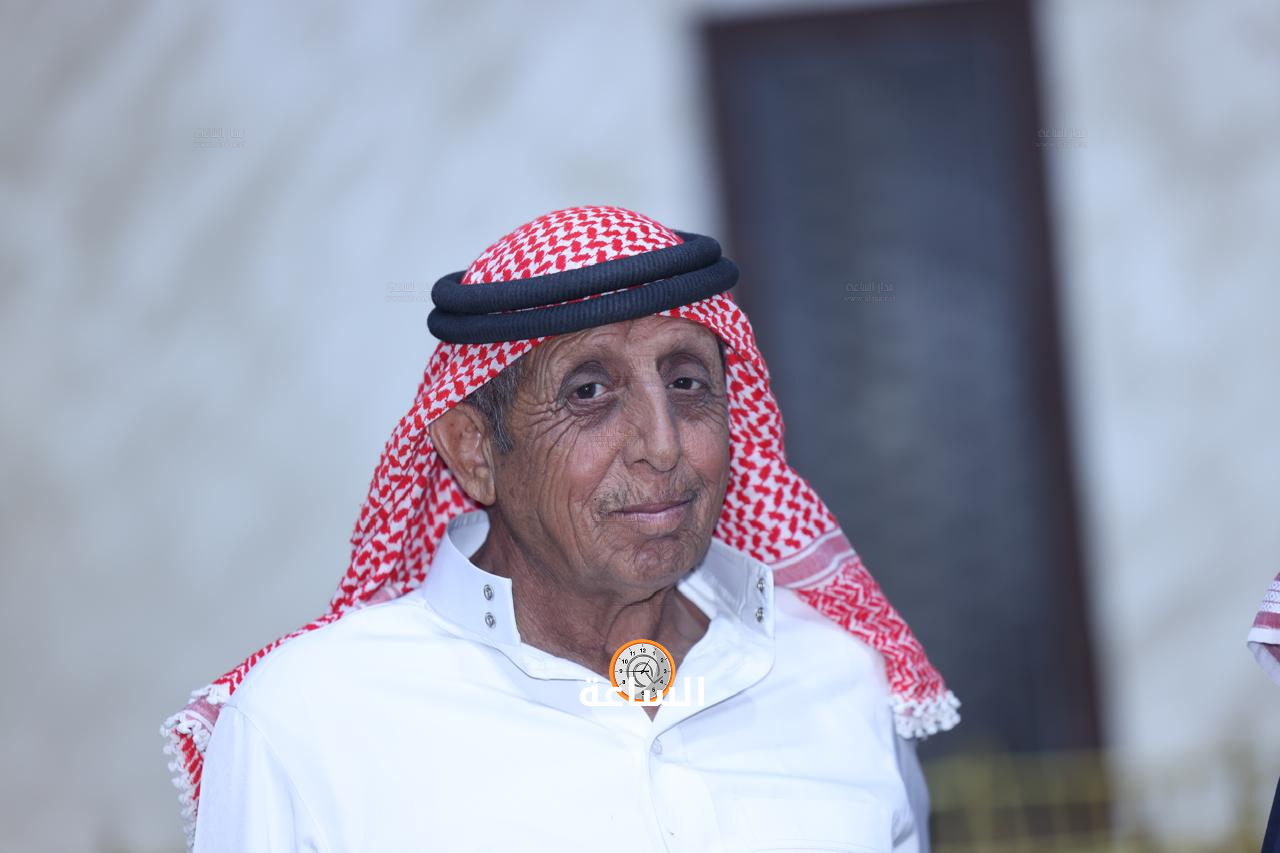 Madar Al-Saa Images 0.4882180364526858