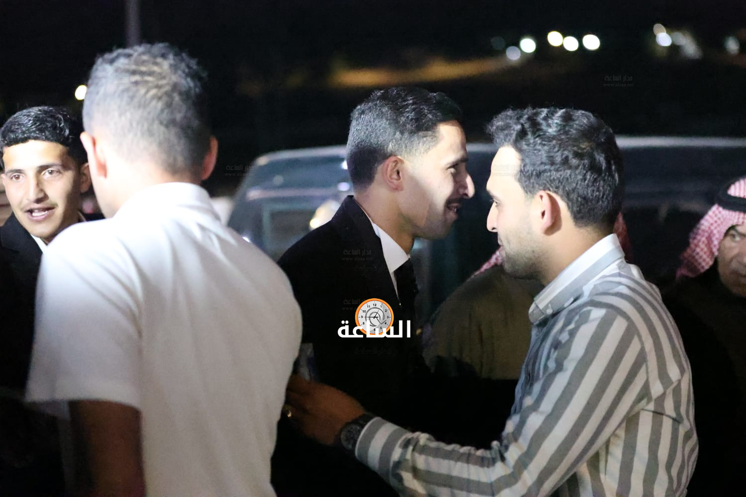 Madar Al-Saa Images 0.988887235425999