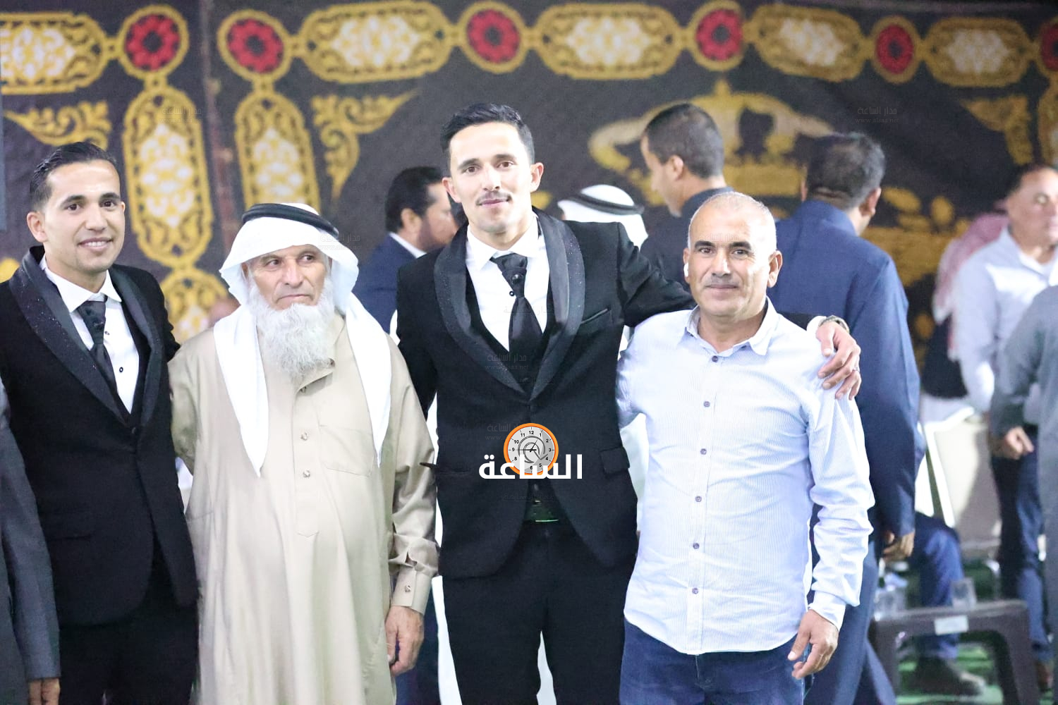 Madar Al-Saa Images 0.9230214692528849