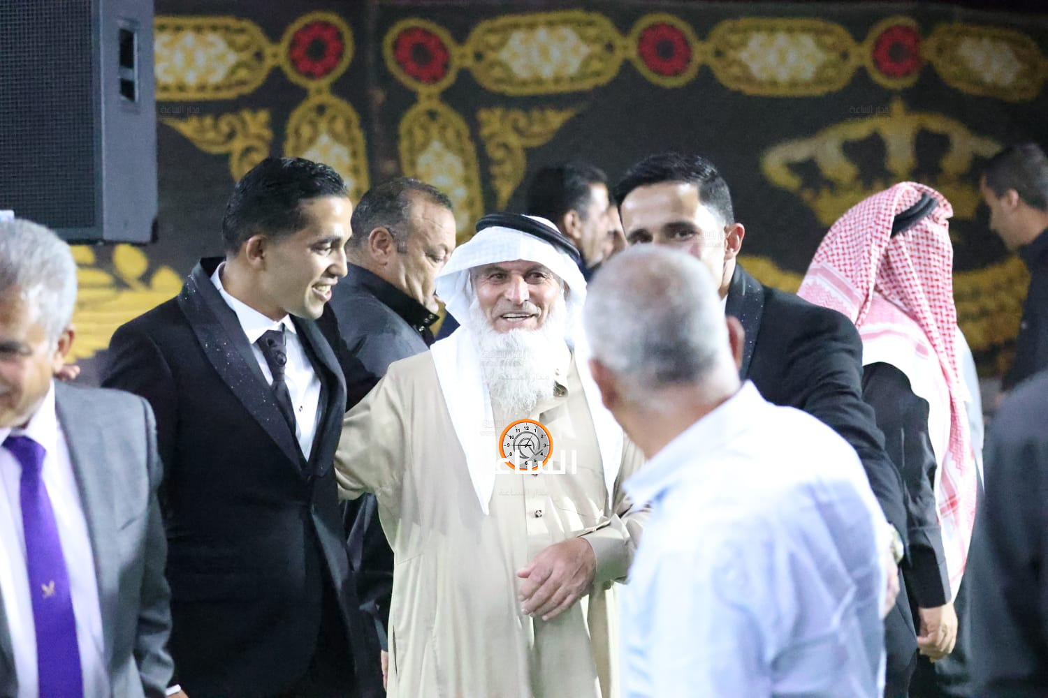 Madar Al-Saa Images 0.5624683546579983