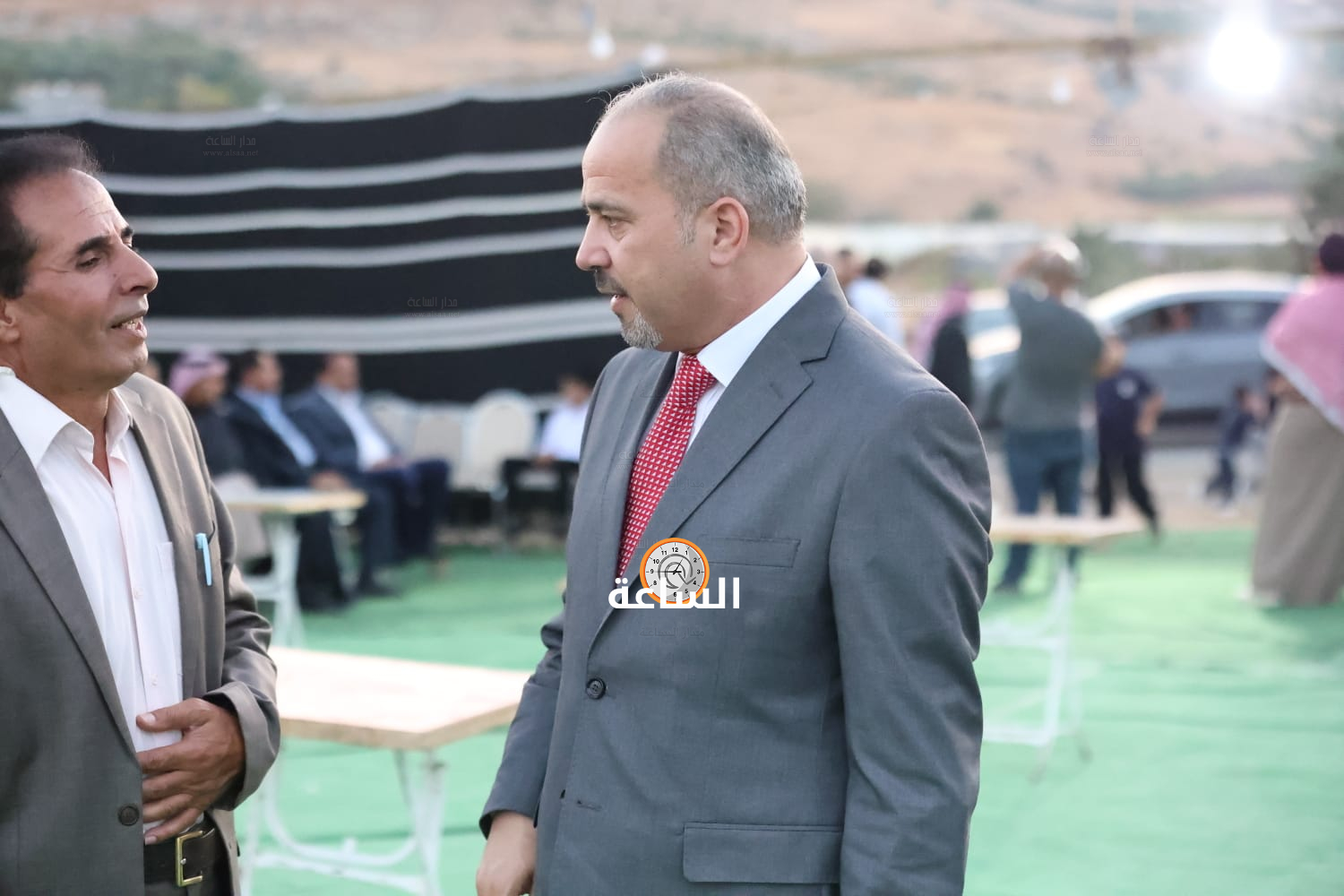 Madar Al-Saa Images 0.8128744529419699
