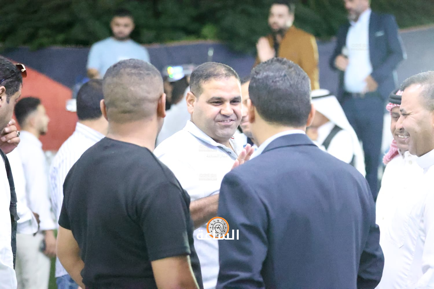 Madar Al-Saa Images 0.7000360475923206