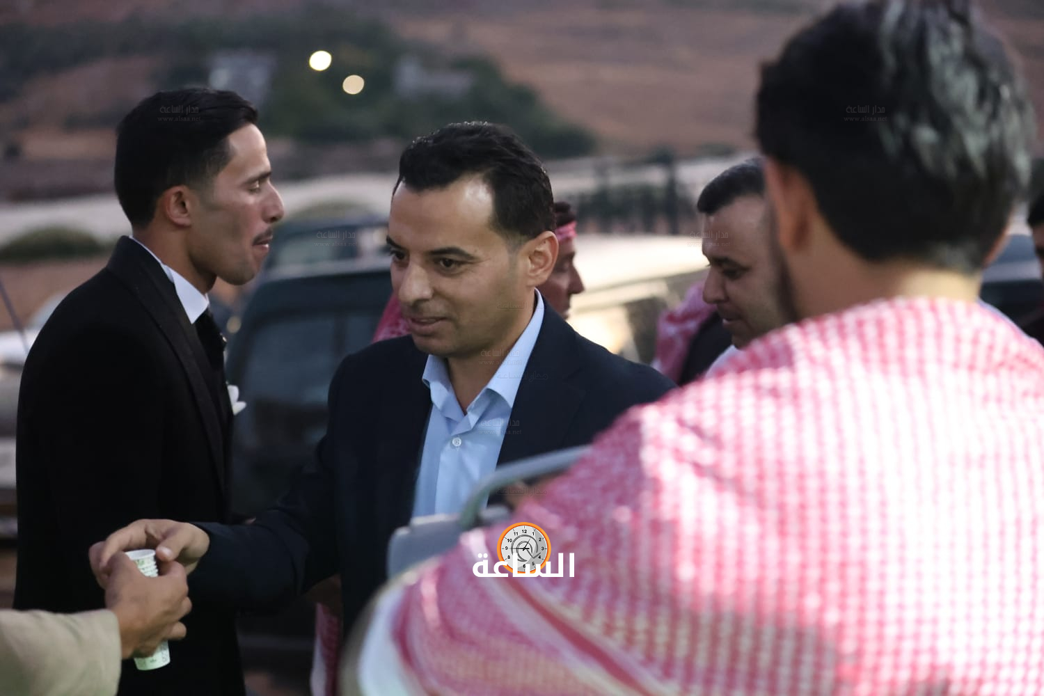 Madar Al-Saa Images 0.5407791074930818