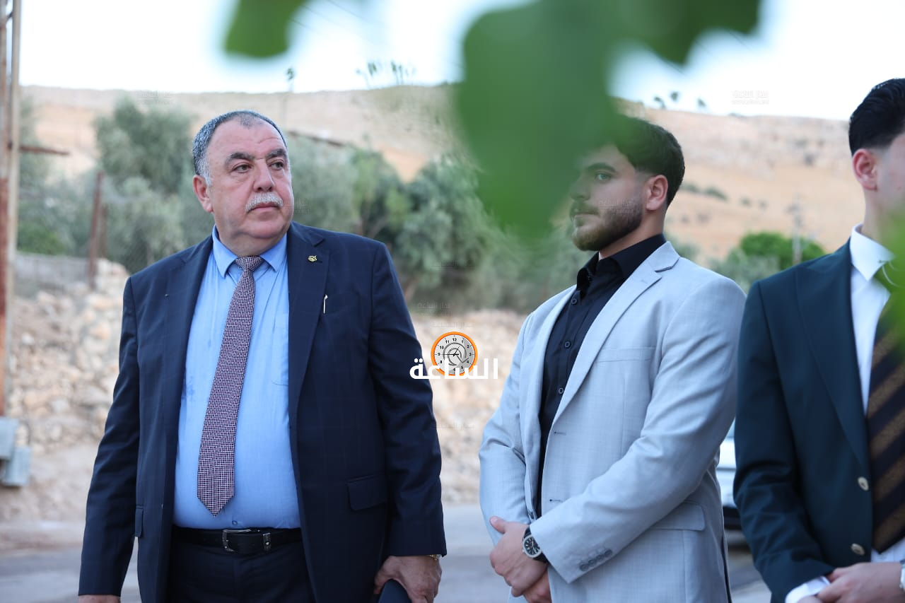 Madar Al-Saa Images 0.38254338077936634
