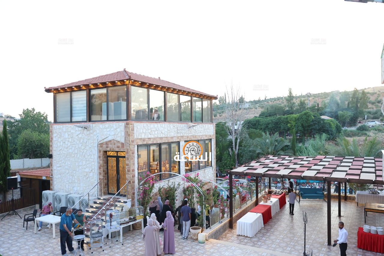 Madar Al-Saa Images 0.897364446294423