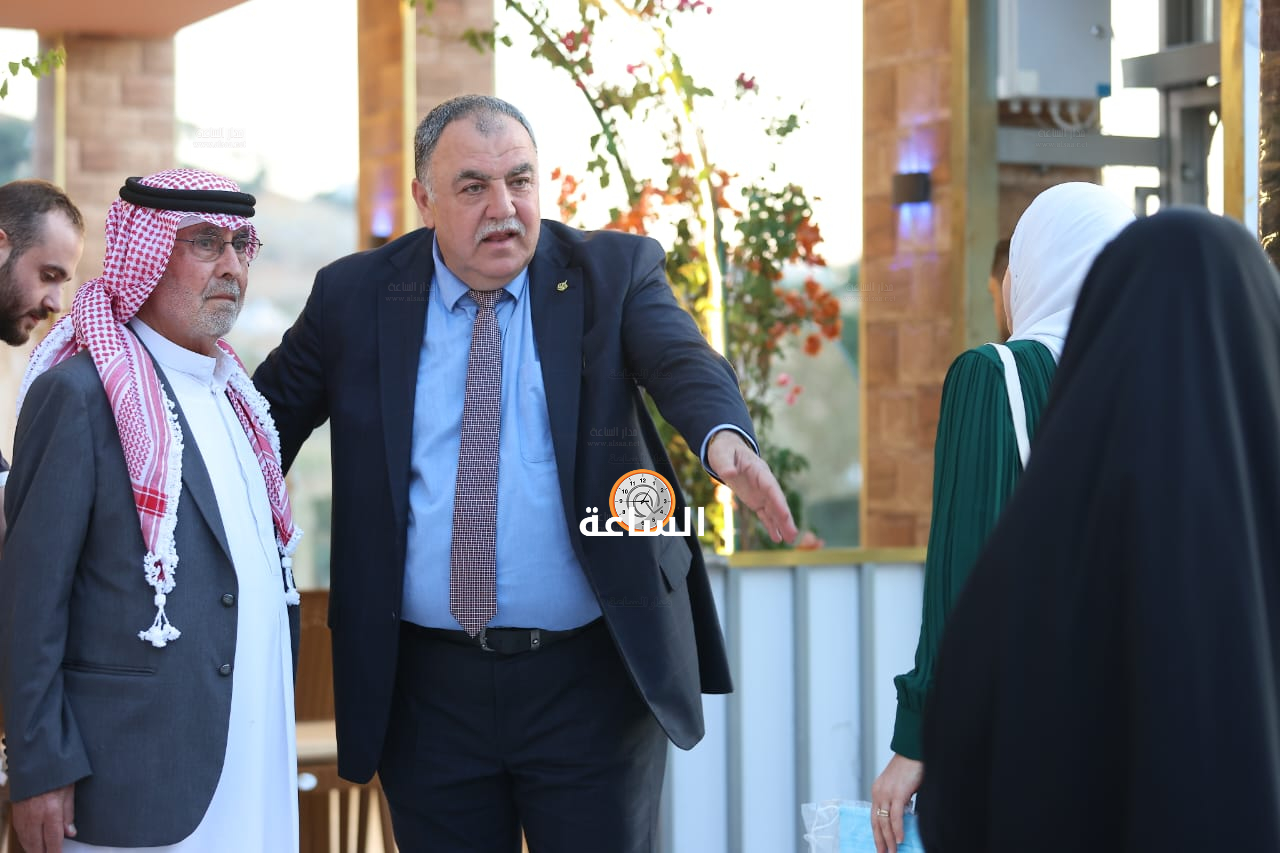 Madar Al-Saa Images 0.5516031656416739