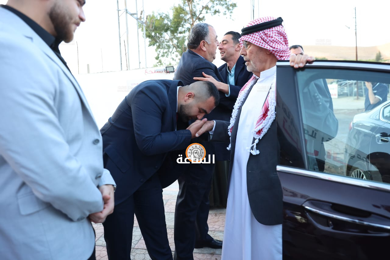 Madar Al-Saa Images 0.3052631867707284