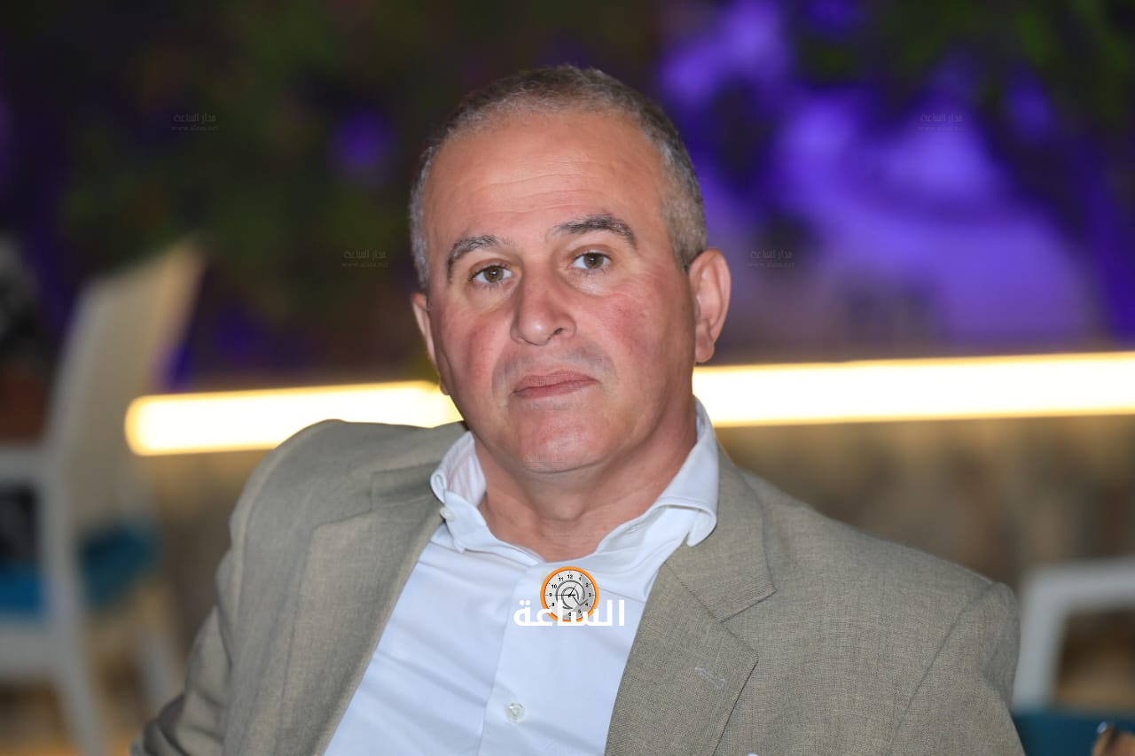 Madar Al-Saa Images 0.539208480815104