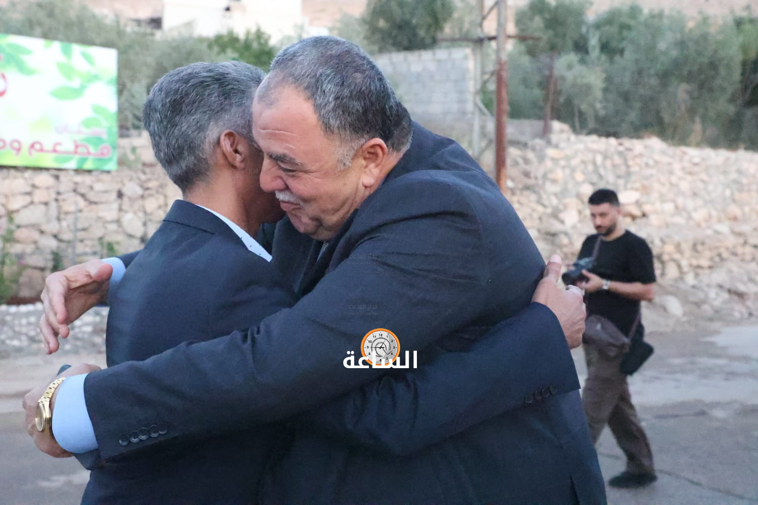 Madar Al-Saa Images 0.8389309203998275