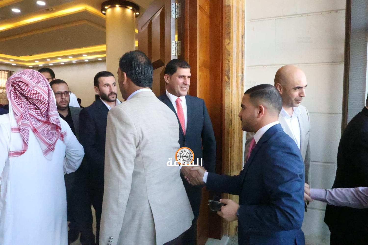 Madar Al-Saa Images 0.10084358099516477
