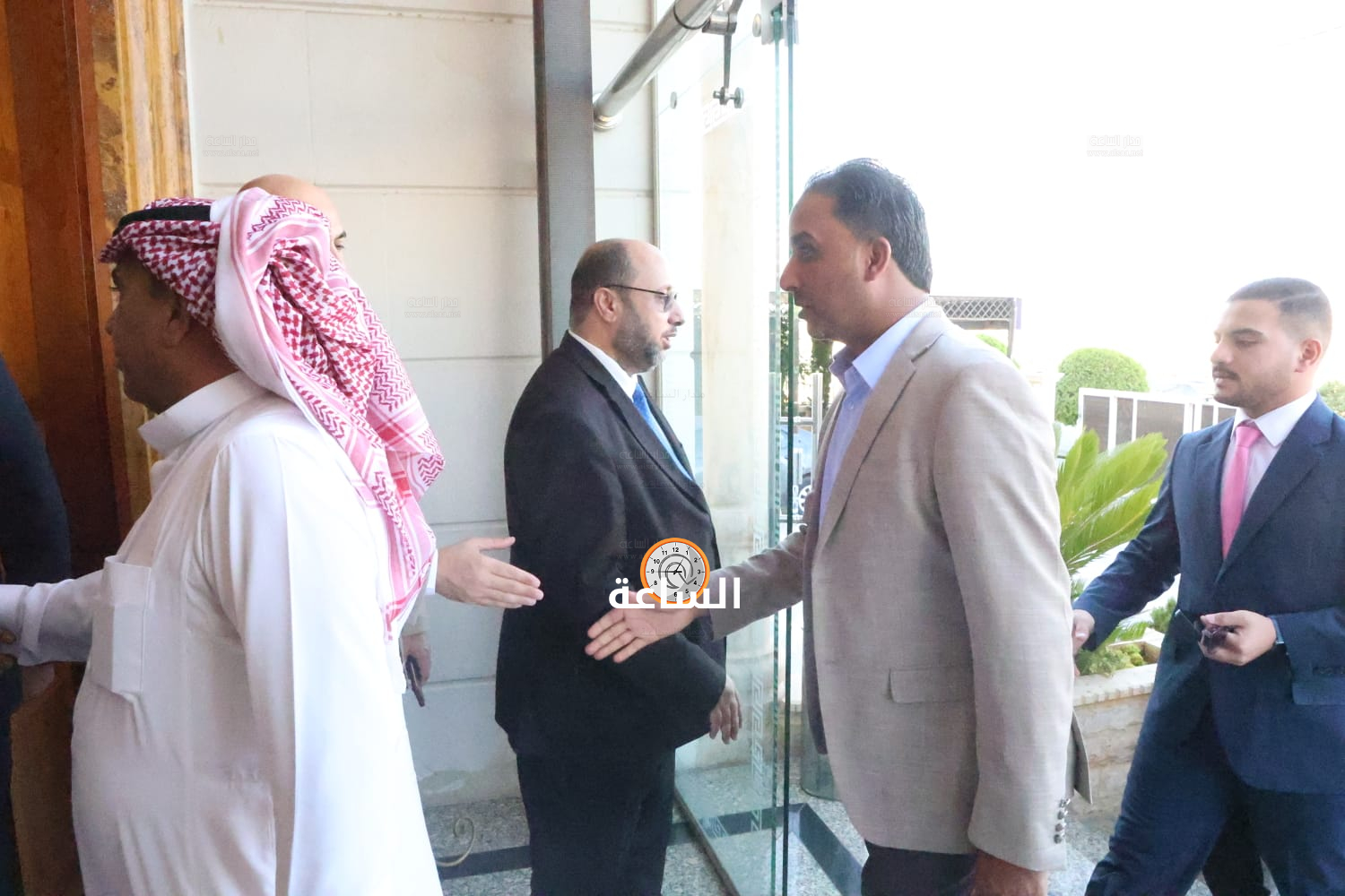 Madar Al-Saa Images 0.0566575202195605