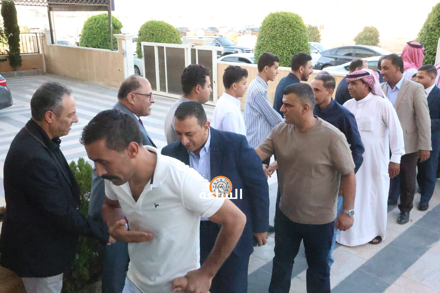 Madar Al-Saa Images 0.7935136176295918