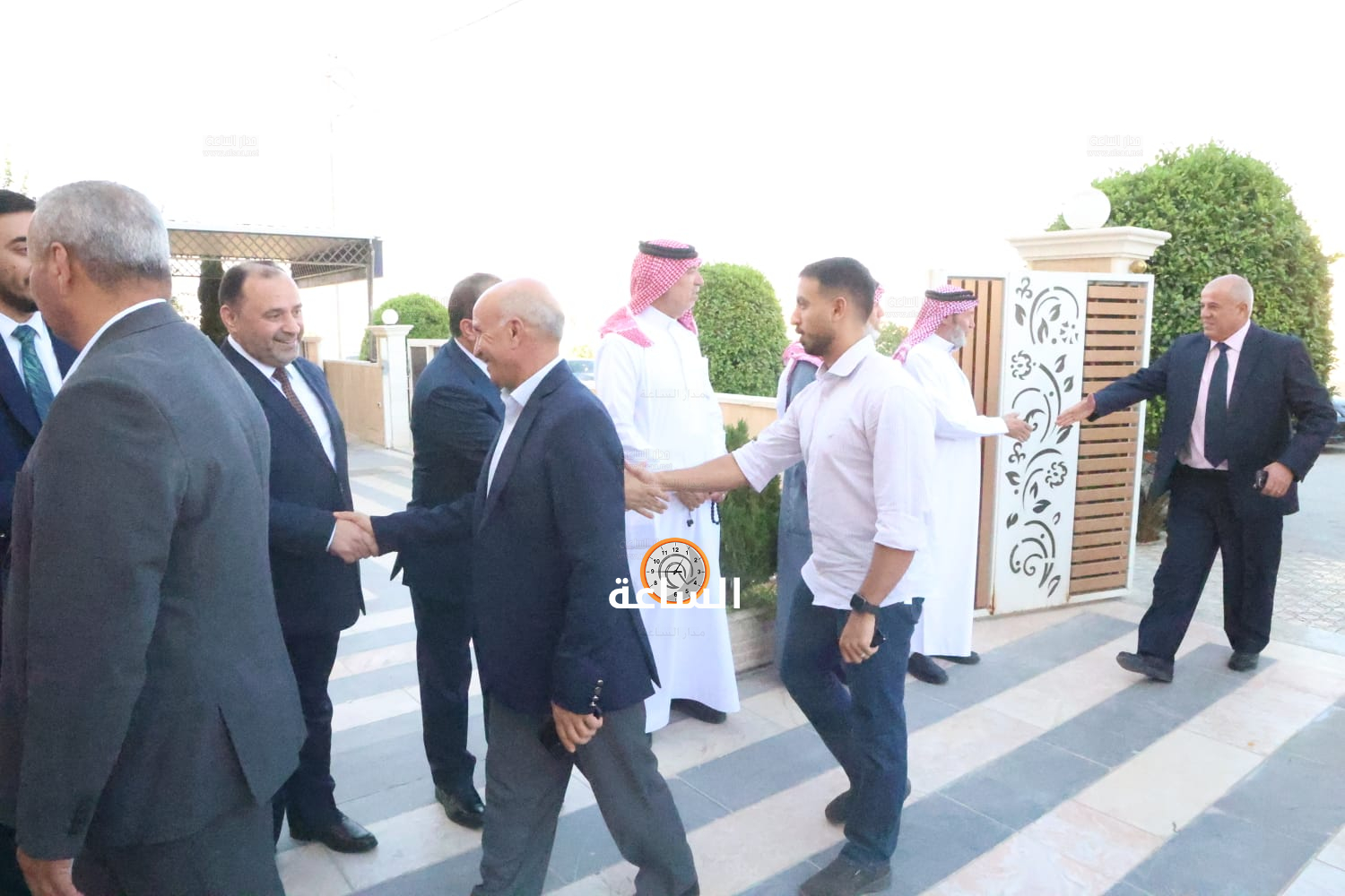 Madar Al-Saa Images 0.5190507725723962