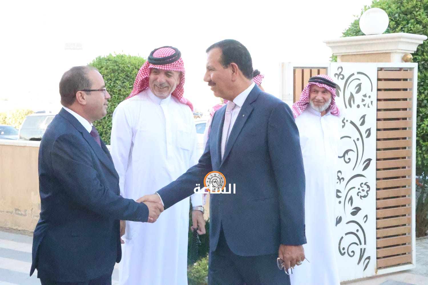 Madar Al-Saa Images 0.9791936462058874