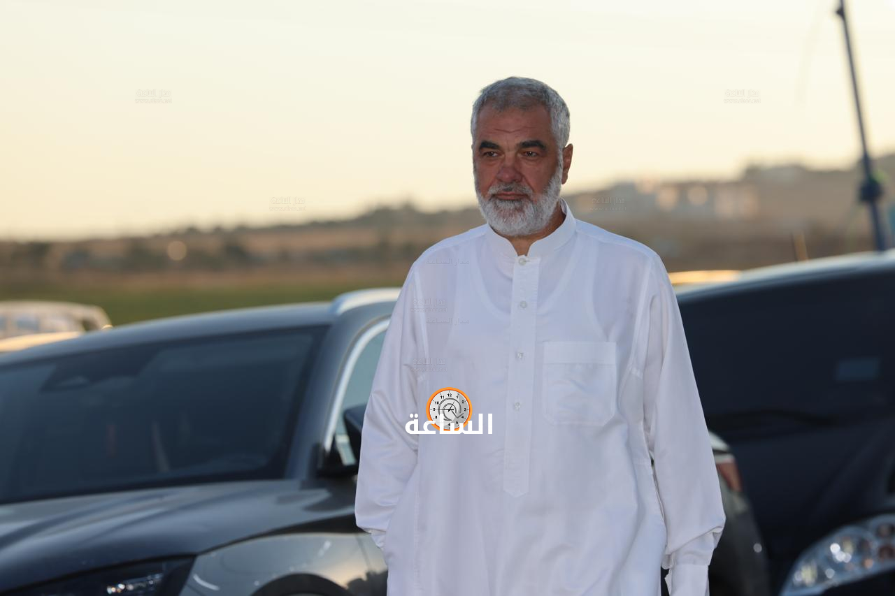 Madar Al-Saa Images 0.883913511986841