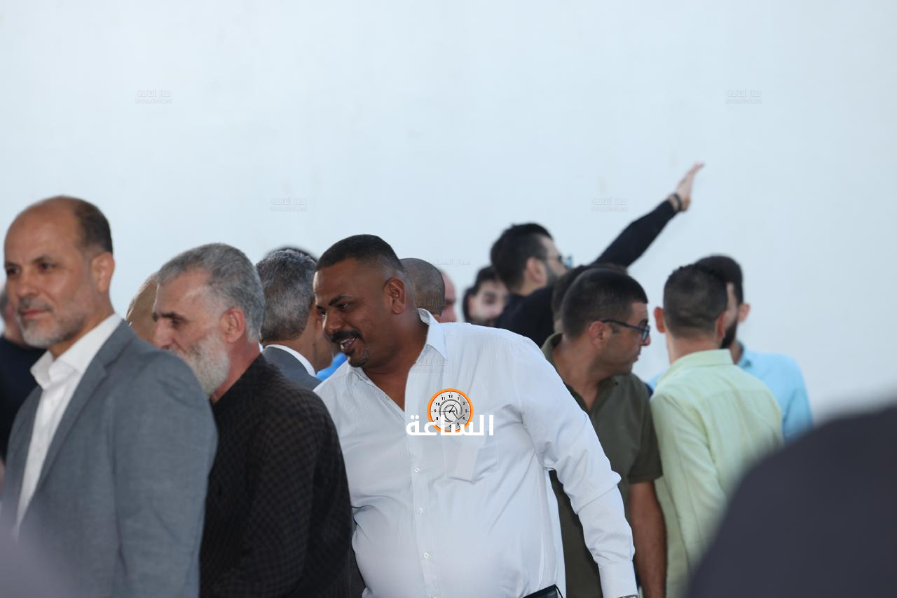 Madar Al-Saa Images 0.38287874118371534